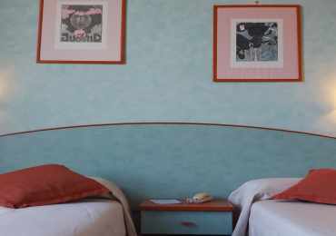 Camere &copy; 