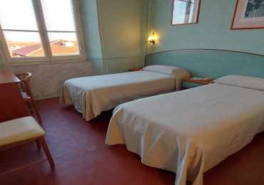 Camere &copy; 
