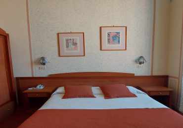Camere &copy; 